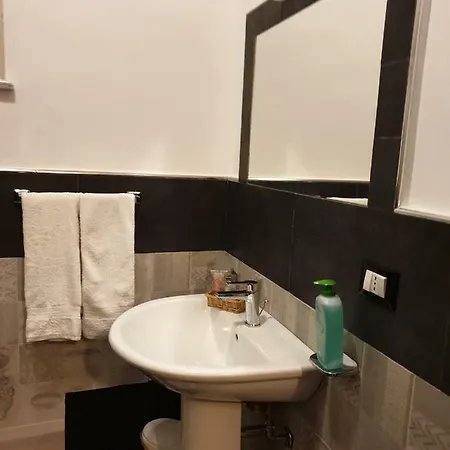 Casa Marta Sant'erasmo Апартаменты Палермо