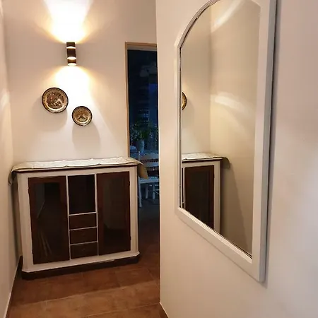 Casa Marta Apartment *